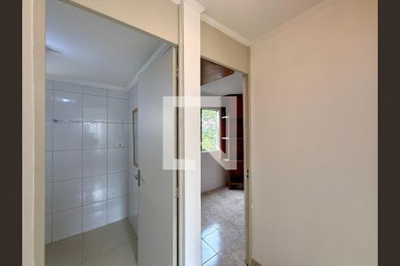 Corredor Quartos  de apartamento à venda com 2 quartos, 42m² em Santo Amaro, São Paulo