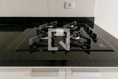 Sala / Cozinha de apartamento para alugar com 1 quarto, 29m² em Quitaúna, Osasco