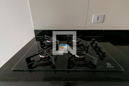 Sala / Cozinha de apartamento para alugar com 1 quarto, 30m² em Quitaúna, Osasco