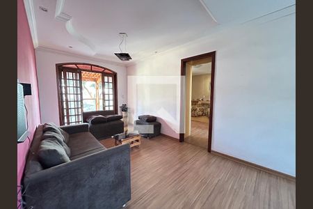 Casa à venda com 4 quartos, 360m² em Candelária, Belo Horizonte