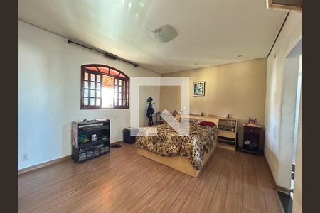 Casa à venda com 4 quartos, 360m² em Candelária, Belo Horizonte