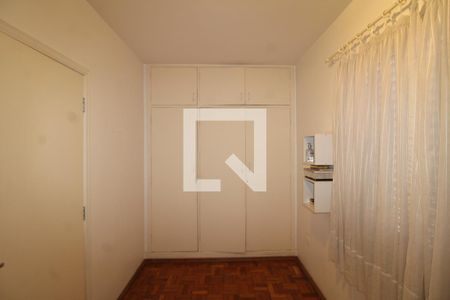 Quarto 2 de casa à venda com 3 quartos, 250m² em Jardim São Paulo, São Paulo