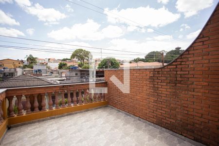 VARANDA DA SALA de casa à venda com 2 quartos, 193m² em Parque Maria Domitila, São Paulo