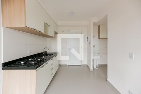 Sala / Cozinha de apartamento para alugar com 1 quarto, 30m² em Quitaúna, Osasco