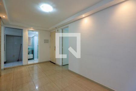 Sala de apartamento para alugar com 3 quartos, 57m² em Parque Munhoz, São Paulo