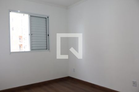 Quarto 1 de apartamento para alugar com 2 quartos, 52m² em Parque São Lourenço, São Paulo