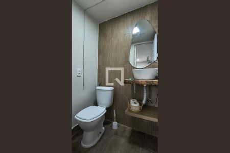 Lavabo  de apartamento para alugar com 1 quarto, 180m² em Recreio dos Bandeirantes, Rio de Janeiro