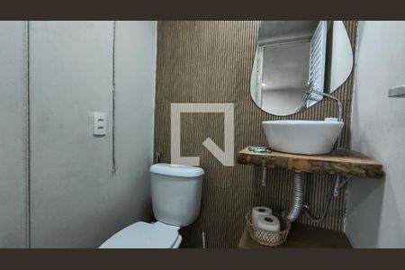 Lavabo de apartamento para alugar com 1 quarto, 180m² em Recreio dos Bandeirantes, Rio de Janeiro