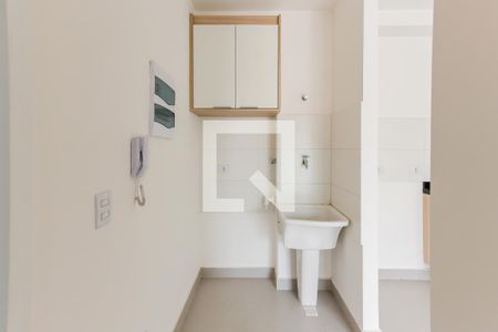 Lavanderia de apartamento para alugar com 1 quarto, 32m² em Quitaúna, Osasco