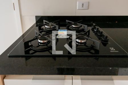 Sala / Cozinha de apartamento para alugar com 1 quarto, 32m² em Quitaúna, Osasco