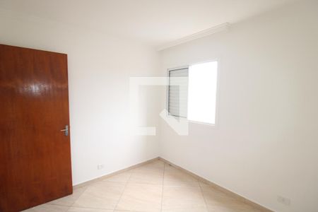 Quarto 1 de apartamento para alugar com 2 quartos, 43m² em Jardim Cachoeira, São Paulo