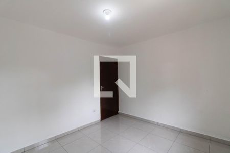 Quarto 1 de casa para alugar com 2 quartos, 125m² em Jardim Santa Maria, Guarulhos