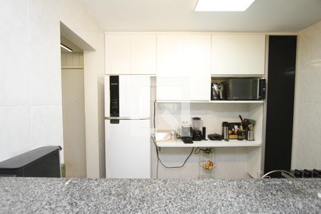 Cozinha de apartamento para alugar com 4 quartos, 105m² em Buritis, Belo Horizonte
