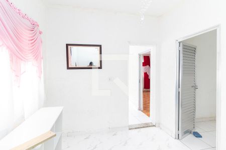 Casa para alugar com 2 quartos, 120m² em Cidade Antônio Estêvão de Carvalho, São Paulo