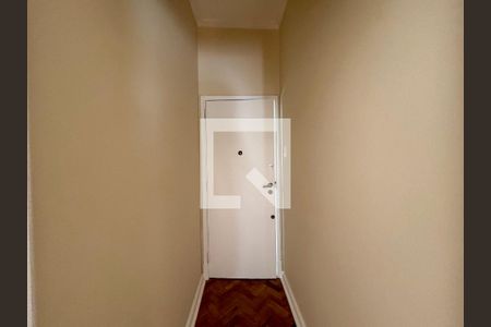 Sala - hall de entrada de apartamento para alugar com 1 quarto, 56m² em Copacabana, Rio de Janeiro