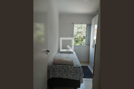 Quarto de apartamento para alugar com 3 quartos, 70m² em Jardim Barbacena, Cotia