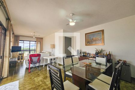 Sala de apartamento para alugar com 2 quartos, 250m² em Jardim Virginia, Guarujá