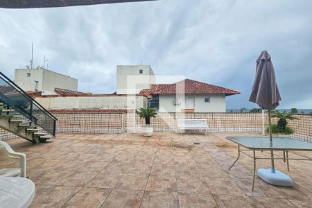varanda  de apartamento para alugar com 2 quartos, 250m² em Jardim Virginia, Guarujá