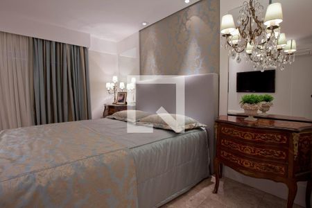 Apartamento à venda com 2 quartos, 140m² em Moema, São Paulo