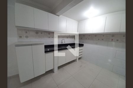 Cozinha de casa para alugar com 2 quartos, 60m² em Catiapoã, São Vicente