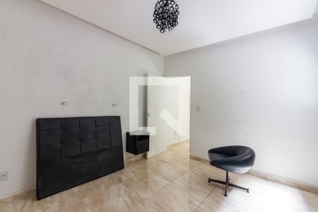 Comodo  de casa para alugar com 1 quarto, 35m² em Recanto das Rosas, Osasco