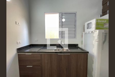 Kitnet Sala/Cozinha de kitnet/studio para alugar com 1 quarto, 20m² em Jaguaré, São Paulo