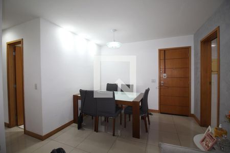 Sala de apartamento para alugar com 3 quartos, 79m² em Barra Olímpica, Rio de Janeiro