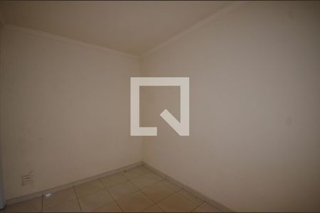 Quarto 1 de casa de condomínio para alugar com 2 quartos, 42m² em Guadalupe, Rio de Janeiro