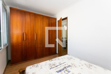 Quarto 1 de apartamento para alugar com 2 quartos, 65m² em Vila Esperança, São Paulo