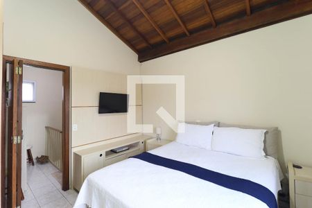 Casa de Condomínio para alugar com 3 quartos, 116m² em Jardim Leonor Mendes de Barros, São Paulo