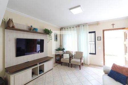 Casa de Condomínio para alugar com 3 quartos, 116m² em Jardim Leonor Mendes de Barros, São Paulo