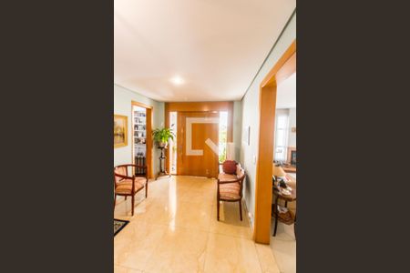 Hall de entrada de casa de condomínio à venda com 3 quartos, 560m² em Condomínio Melville (tamboré), Santana de Parnaíba