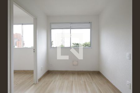 Sala de apartamento para alugar com 2 quartos, 32m² em Portal do Morumbi, São Paulo