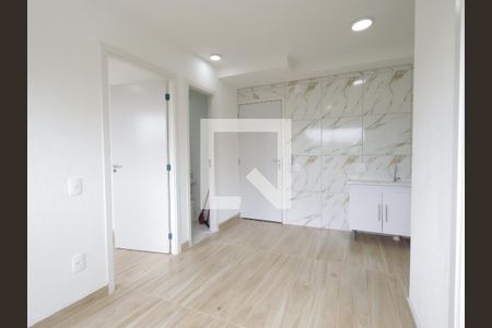 Sala de apartamento para alugar com 2 quartos, 32m² em Portal do Morumbi, São Paulo