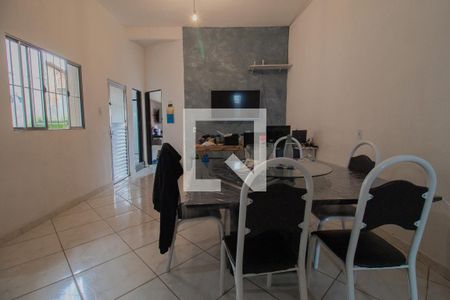 Sala/Sala de jantar de casa para alugar com 2 quartos, 60m² em Jardim Anchieta, Mauá