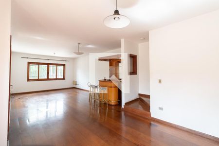 Sala de casa à venda com 4 quartos, 480m² em Vila Sonia, São Paulo