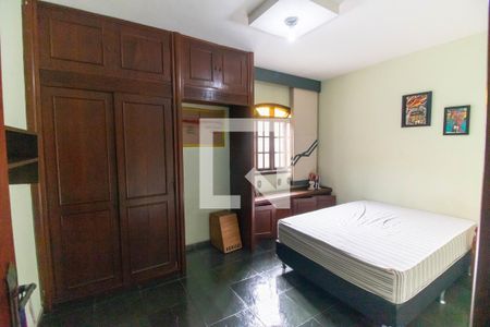 Quarto 1 de casa à venda com 4 quartos, 360m² em Fonseca, Niterói