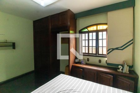 Quarto 1 de casa à venda com 4 quartos, 360m² em Fonseca, Niterói