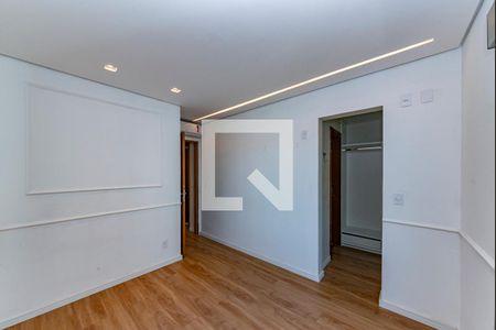 Suíte de apartamento à venda com 2 quartos, 69m² em Belvedere, Belo Horizonte