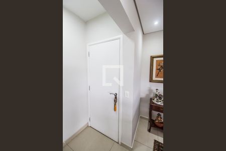 Entrada de apartamento à venda com 3 quartos, 140m² em Alphaville, Santana de Parnaíba