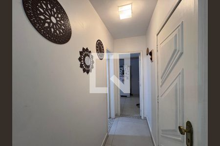 Corredor de apartamento à venda com 3 quartos, 117m² em Recreio dos Bandeirantes, Rio de Janeiro