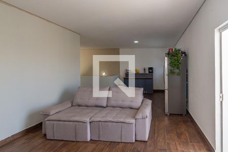 Sala  de casa para alugar com 2 quartos, 200m² em Parque Orestes Ongaro, Sumaré