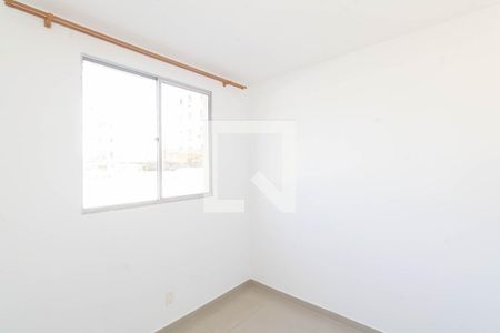 Quarto 1 de apartamento para alugar com 2 quartos, 40m² em Campo Grande, Rio de Janeiro