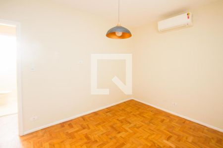 Casa de Condomínio para alugar com 4 quartos, 160m² em Itaim Bibi, São Paulo