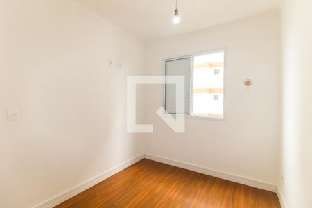Quarto 1 de apartamento para alugar com 2 quartos, 47m² em Vila Carmosina, São Paulo