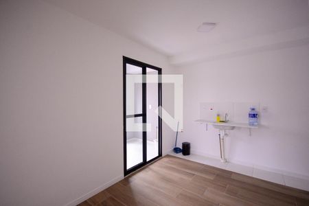 Sala/Cozinha   de apartamento para alugar com 2 quartos, 37m² em Vila Nair, São Paulo
