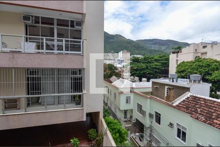 Quarto 1 de apartamento para alugar com 2 quartos, 66m² em Tijuca, Rio de Janeiro