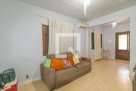 Sala de casa à venda com 2 quartos, 132m² em Vila Rosa, Canoas