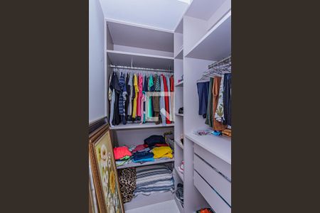 Closet suite de apartamento para alugar com 2 quartos, 71m² em City América, São Paulo