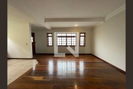 Sala de Estar de casa para alugar com 6 quartos, 300m² em Vila Adalgisa, São Paulo
